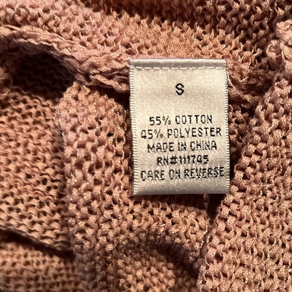 Short sleeve knit top - Picture 4 of 4